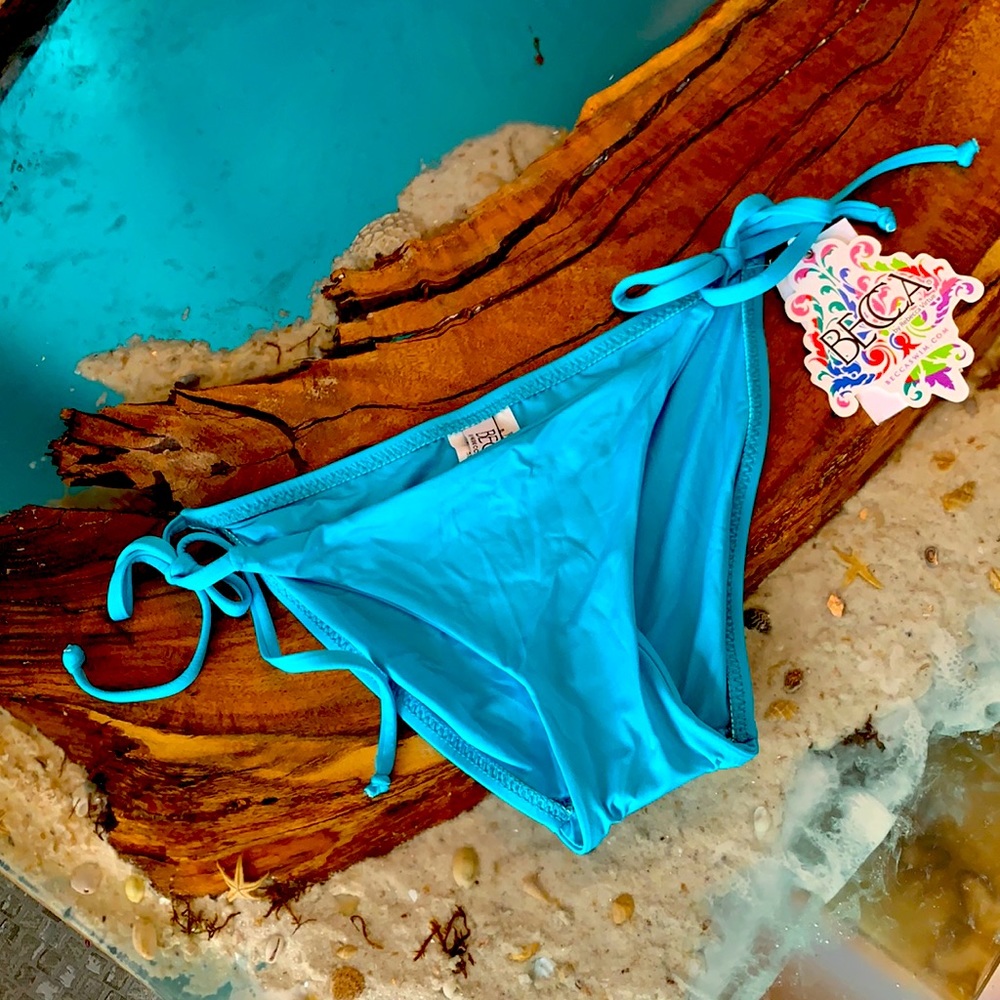 🍋🍋NEW BECCA Brand Bikini Bottom 🔥